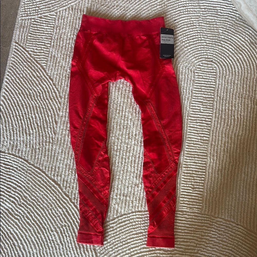 NUX Red Leggings Full-Length Stretchy Activewear